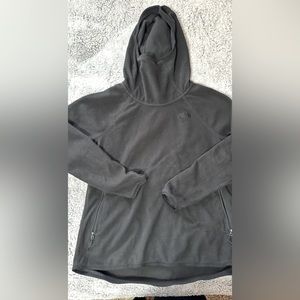 The north face pullover